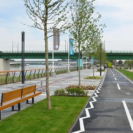 Na Vodi - Waterfront Riverside Apartment Belgrad