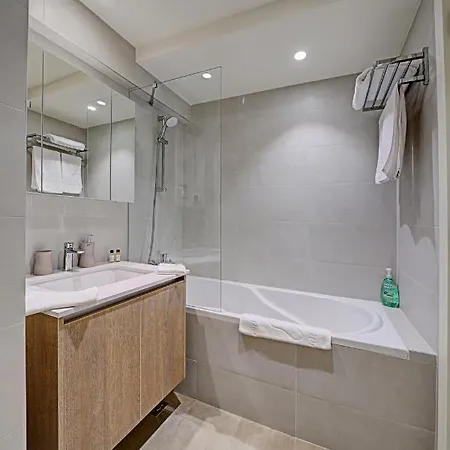 Na Vodi - Waterfront Riverside *