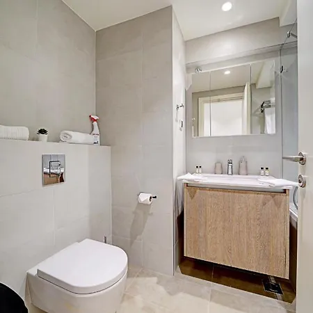 Na Vodi - Waterfront Riverside Apartment Belgrad