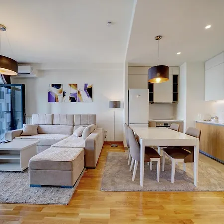 Daire Na Vodi - Waterfront Riverside *