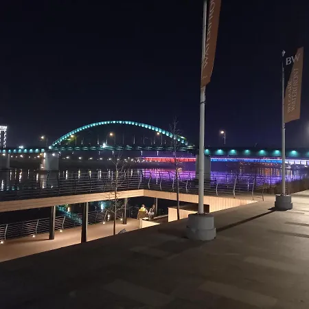 Na Vodi - Waterfront Riverside Apartment Belgrade