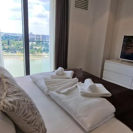 Apartment Na Vodi - Waterfront Riverside