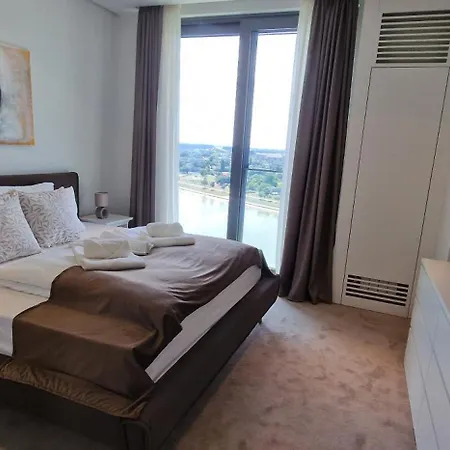 Apartment Na Vodi - Waterfront Riverside