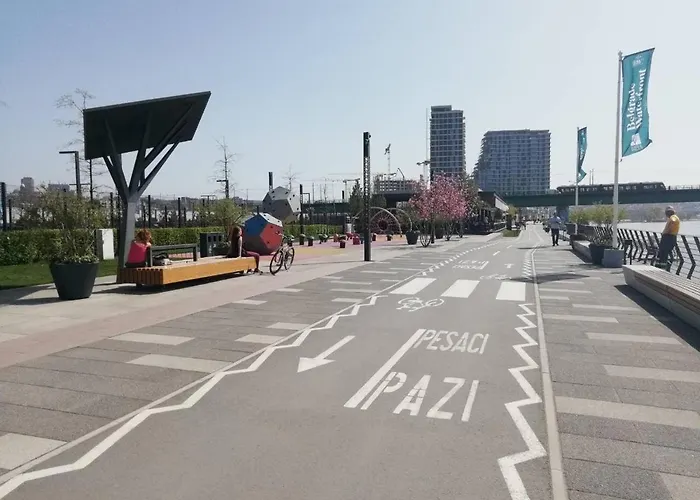 شقة Na Vodi - Waterfront Riverside *