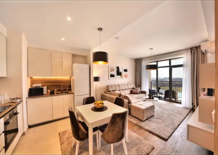 Na Vodi - Waterfront Riverside