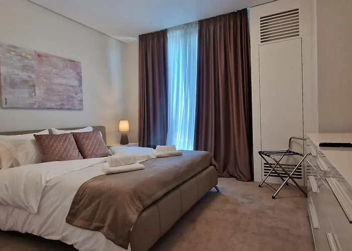 Na Vodi - Waterfront Riverside شقة *