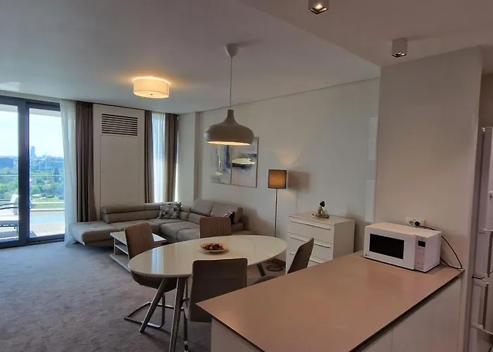 Na Vodi - Waterfront Riverside *